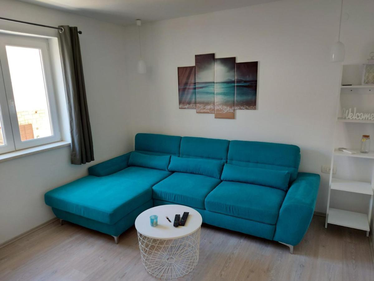 Mimi Apartment ฮวาร์ ภายนอก รูปภาพ