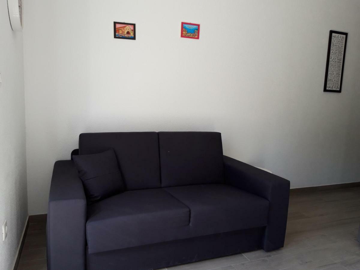 Mimi Apartment ฮวาร์ ภายนอก รูปภาพ